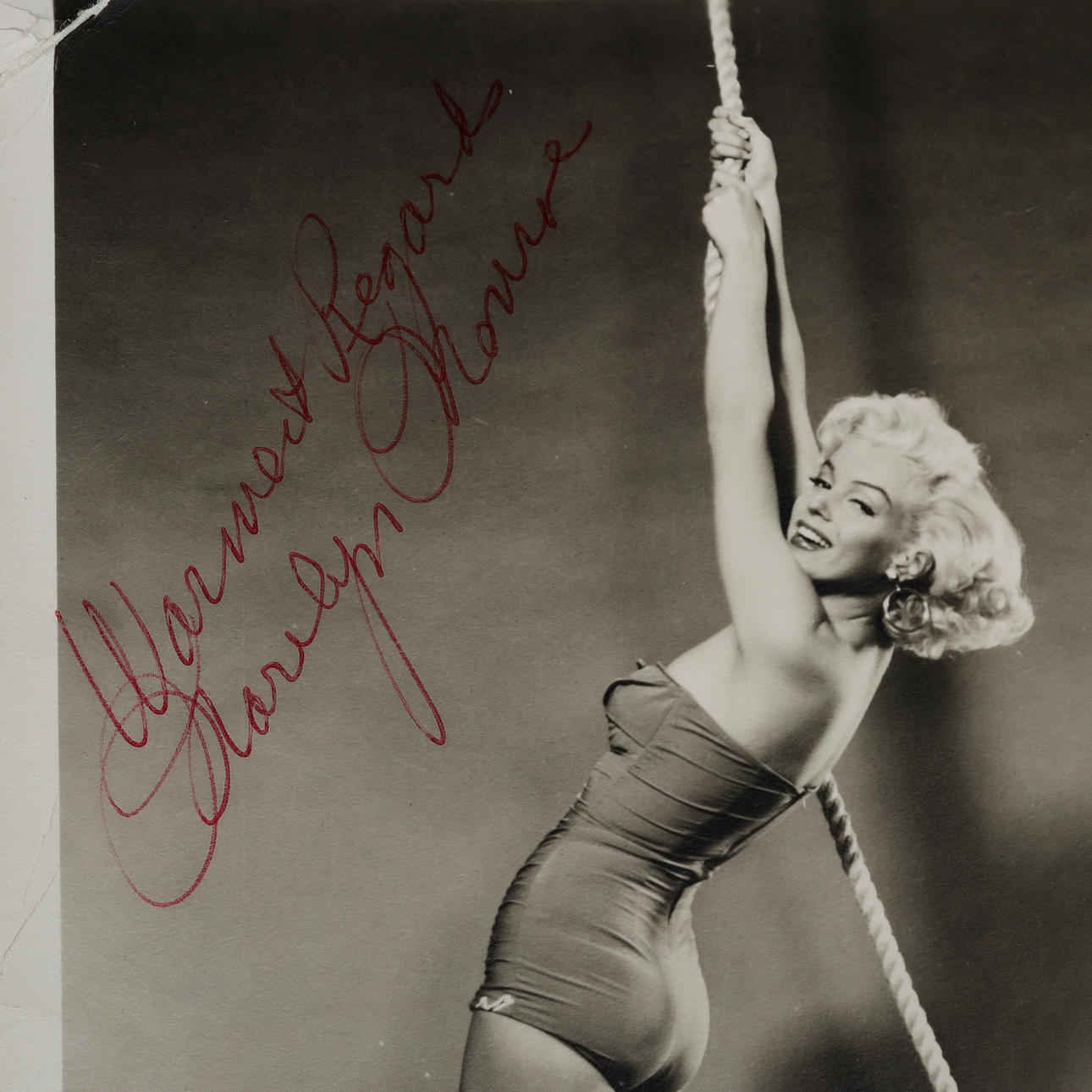 MARILYN MONROE, signed card, 1950s.