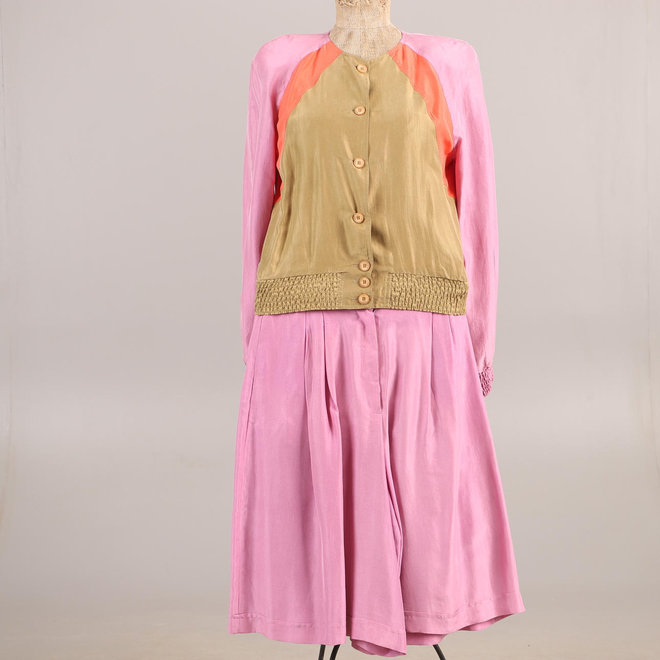 A 2-piece damset, silk, Bernd Berger, Germany.