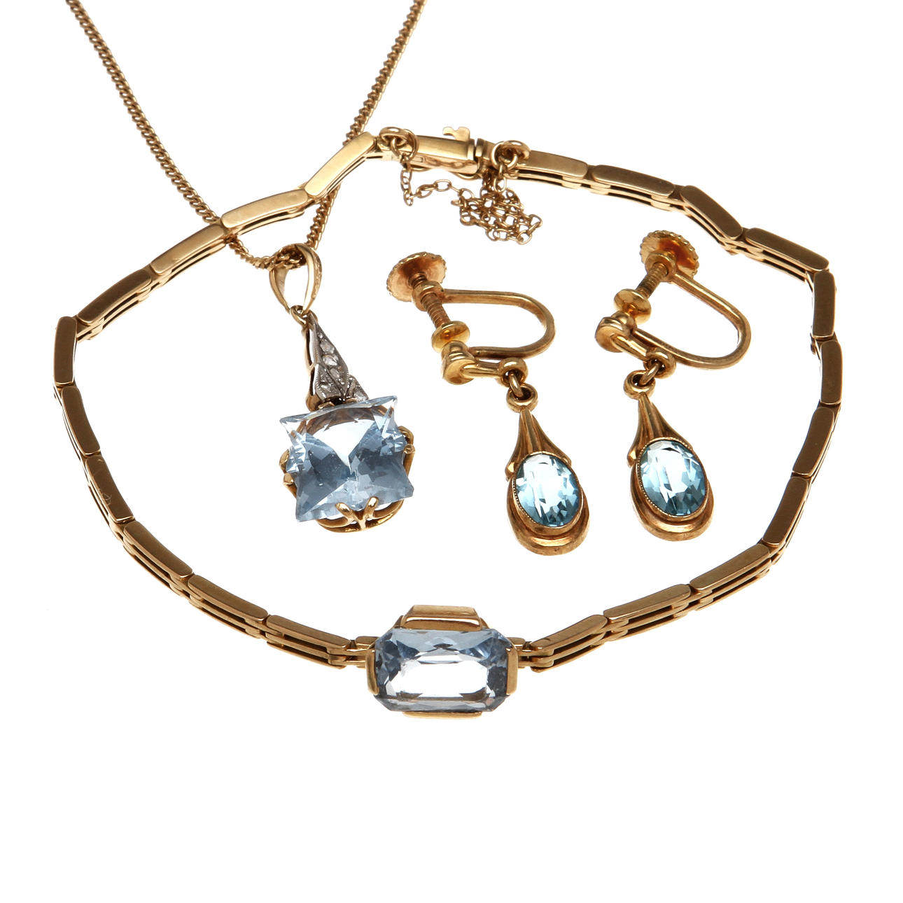 SMYCKESET, 18k guld och metall.