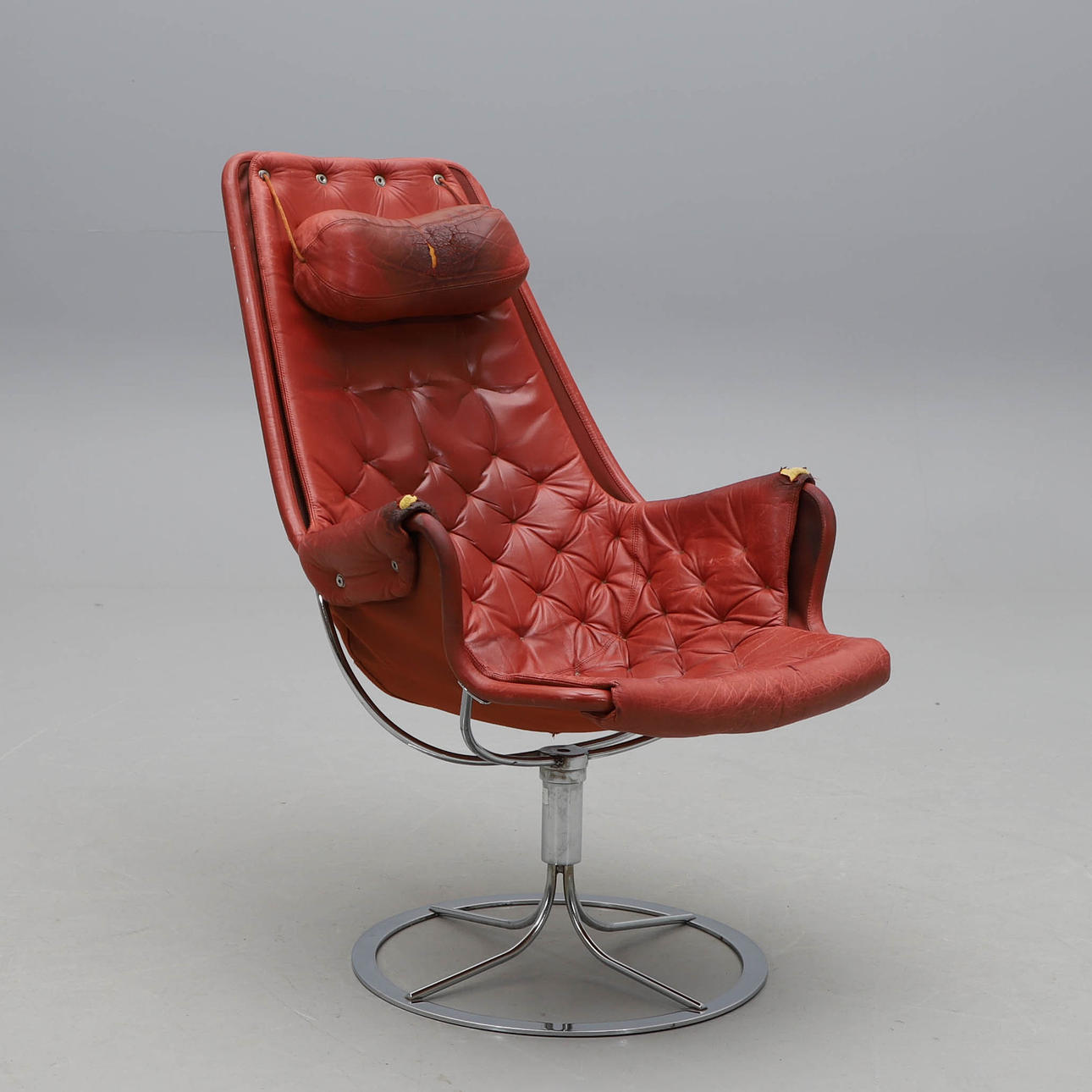 BRUNO MATHSSON. Un sillón «Jetson», DUX.