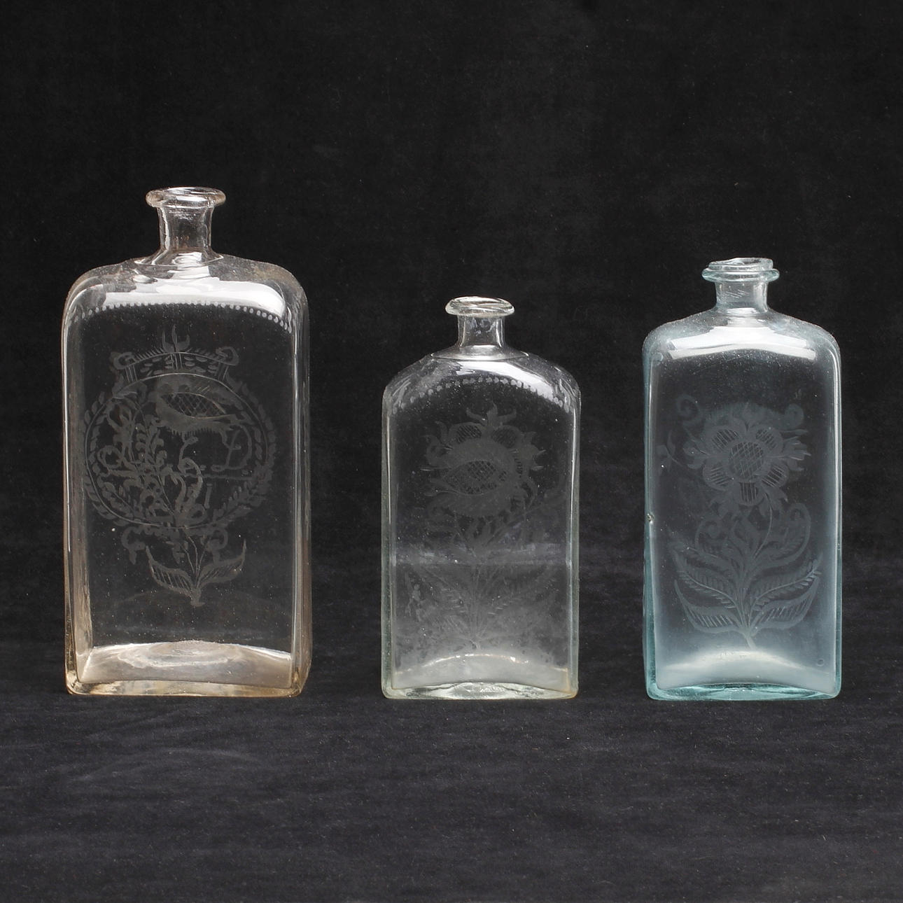 FLASKOR, 3 st, glas, Cedersbergs typ, 1800-tal.