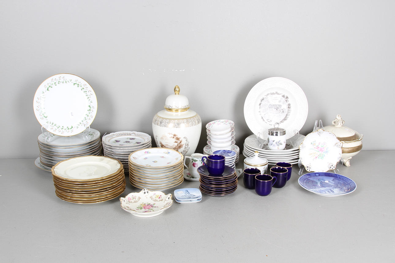 KERAMIKFÖREMÅL, bl.a. Rörstrand, Bing&Gröndahl, Rosenthal.