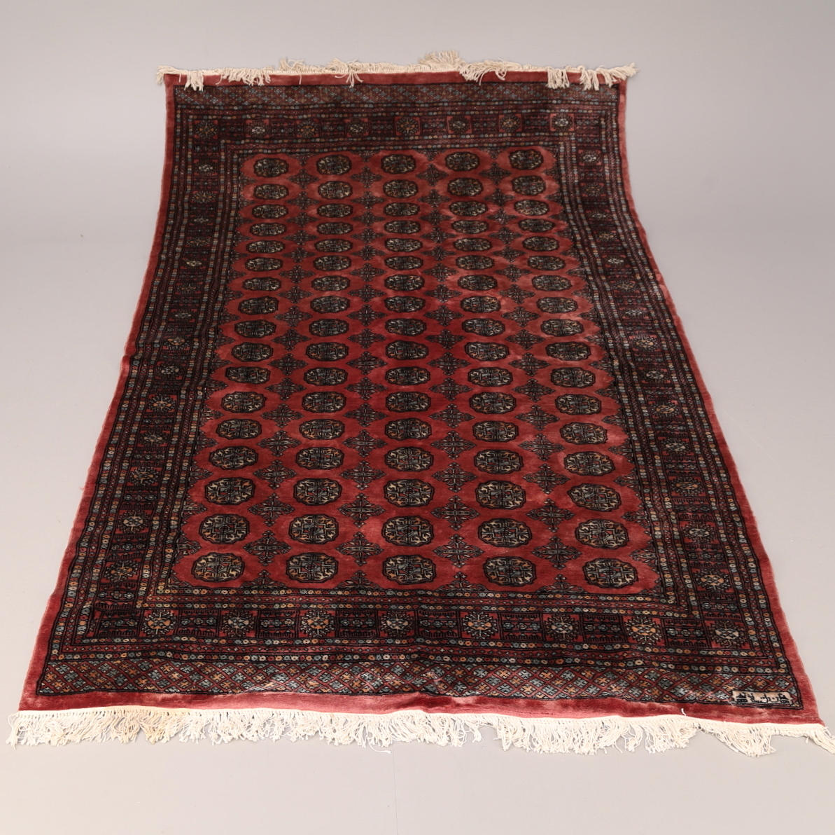 MATTA, orientalisk, Pakistan, signerad, 250x170 cm.