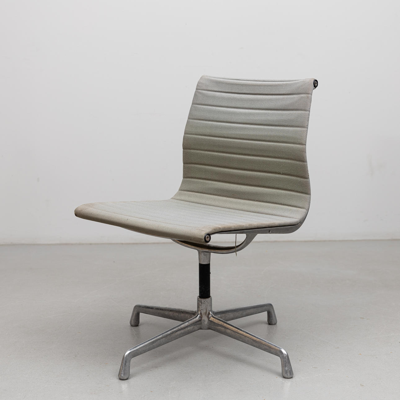 CHARLES & RAY EAMES. desk chair, “EA 101" for Vitra, designed in 1958.