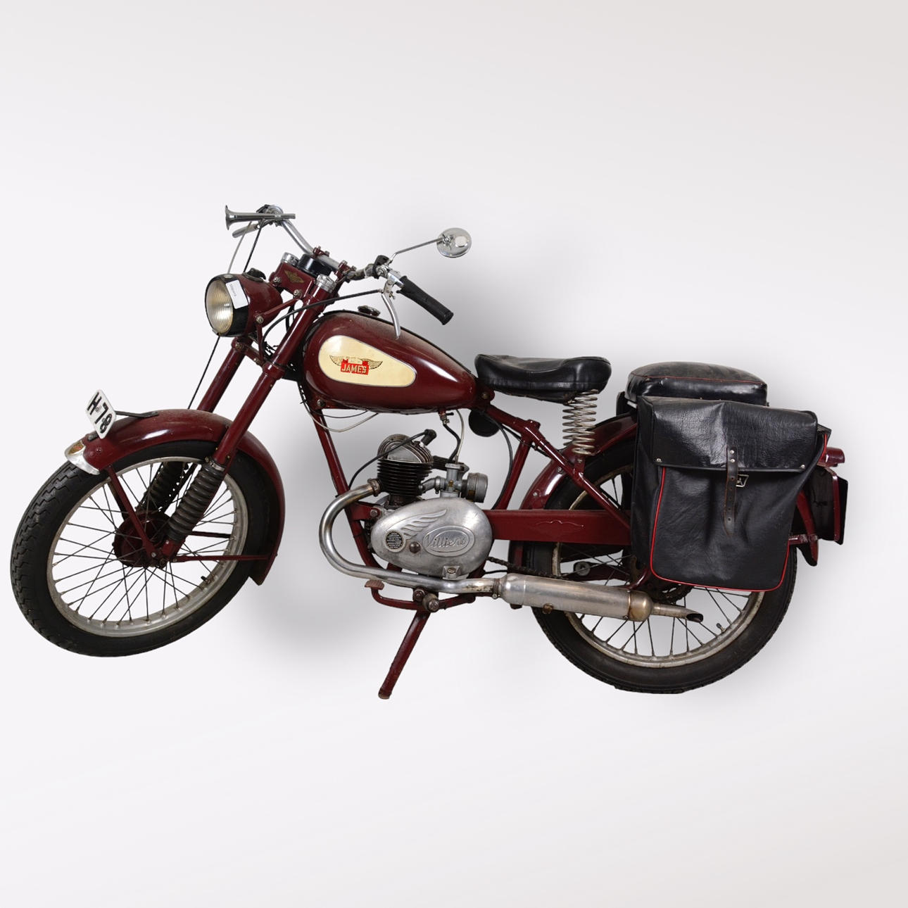 MOTORCYCLE, James Cadet, 122 cc, 1950.