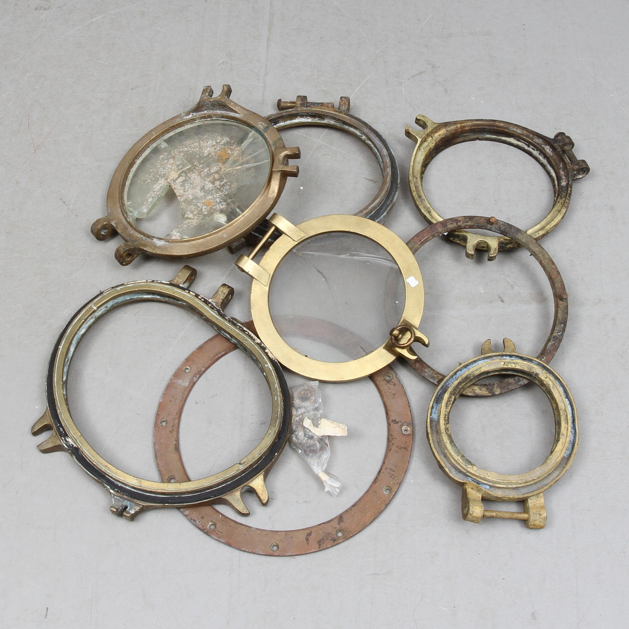 BÅTVENTILER, 6 delar.