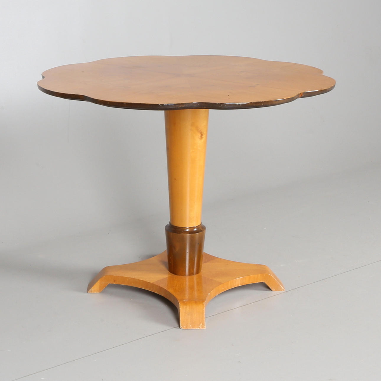 PELARBORD, trä, 1900-tal.