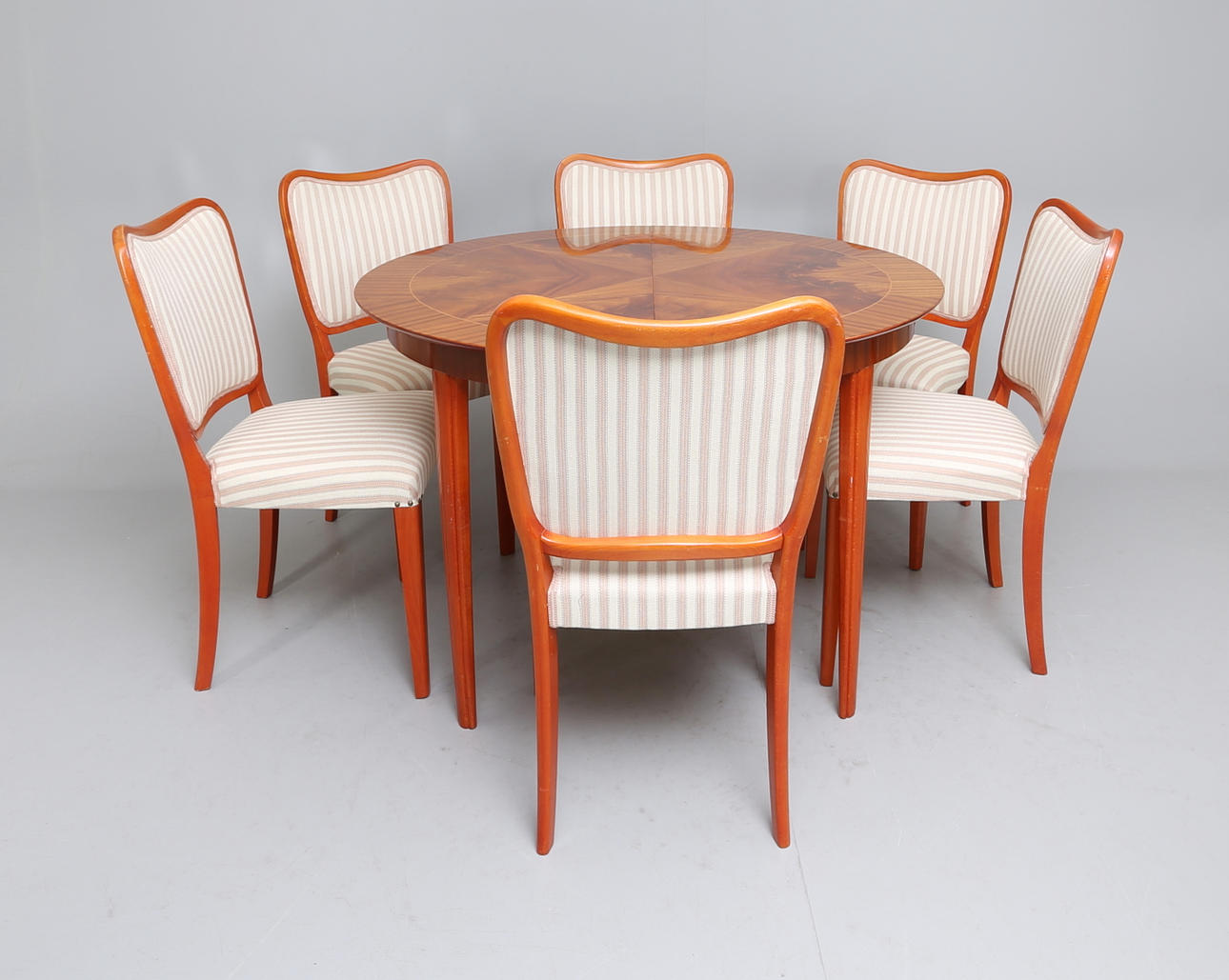 MATSALSGRUPP, 7 delar, Gustaviansk stil, 1950-tal.