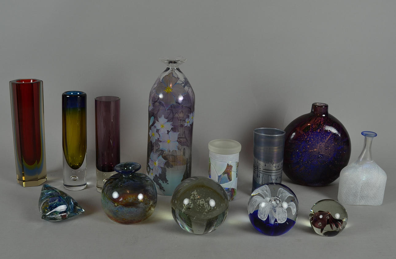 BLANDAT PARTI GLAS VALLIEN, EISCH, KOSTA BODA, TAPIO WIRKKALA.