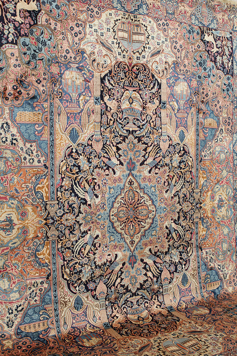 MATTA, Persisk, figural Kashmar, 385 x 300 cm.