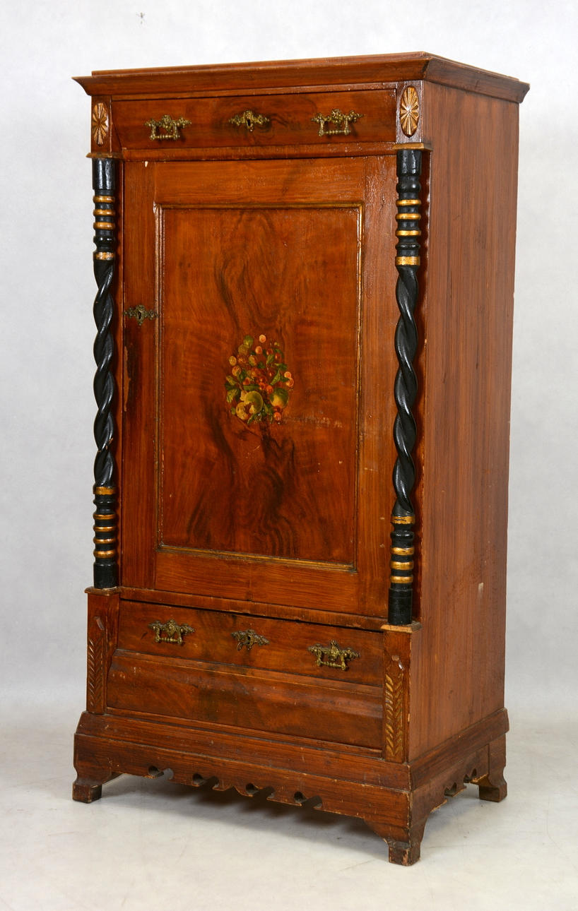 DRÄNGASKÅP, 1800-talets andra hälft.