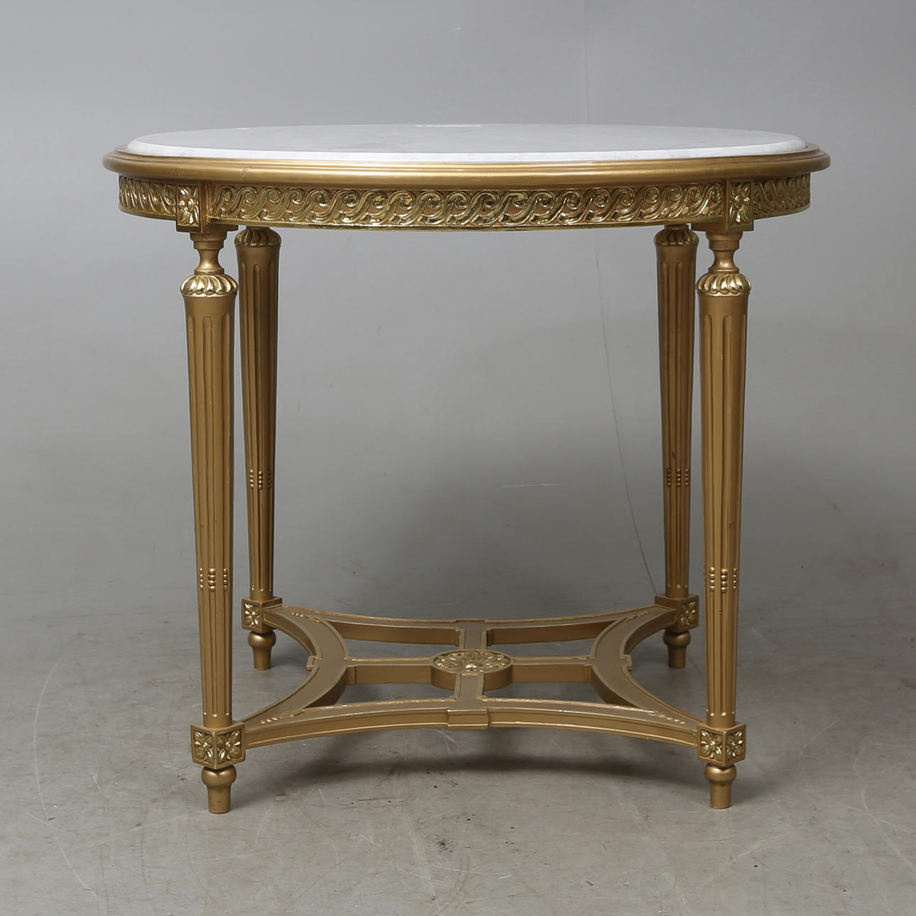 SALONGSBORD, Louis XVI-stil, 1900-talets andra hälft.