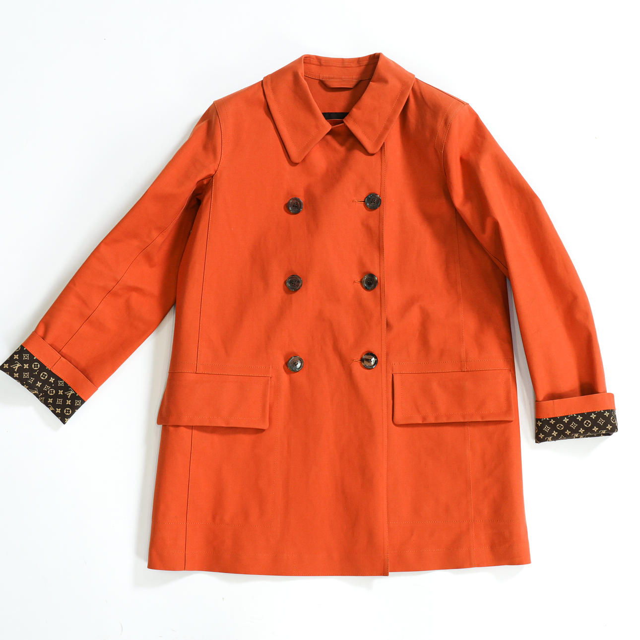 LOUIS VUITTON, Regenmantel, „Mackintosh“, Größe FR 40 (EU38).