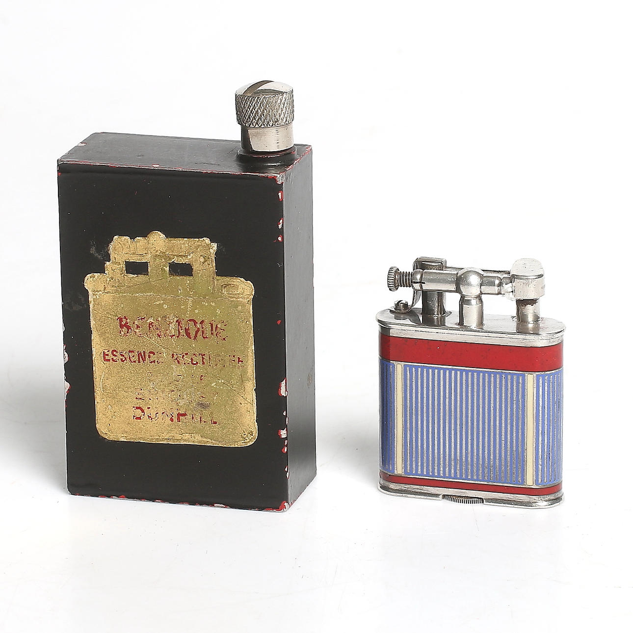 TÄNDARE samt BENSINHÅLLARE, silver och emalj, Pat. Nr. 143752, Alfred Dunhill, Frankrike. 1900-talets första kvartal.