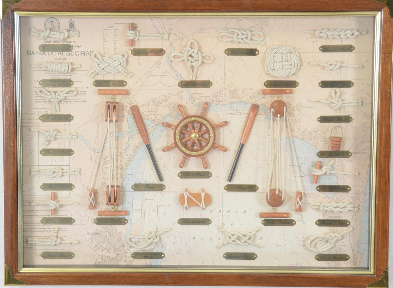 KNOPTAVLA, Engelsk stil, modern tillverkning.