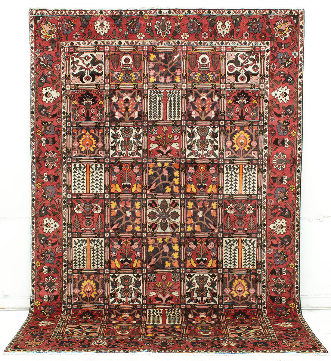 MATTA, Persisk, Baktiari, (fine), 305 x 205 cm.