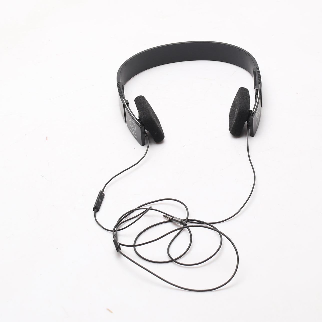 HÖGLURAR, Form 2i, Bang & Olufsen, Denmark.