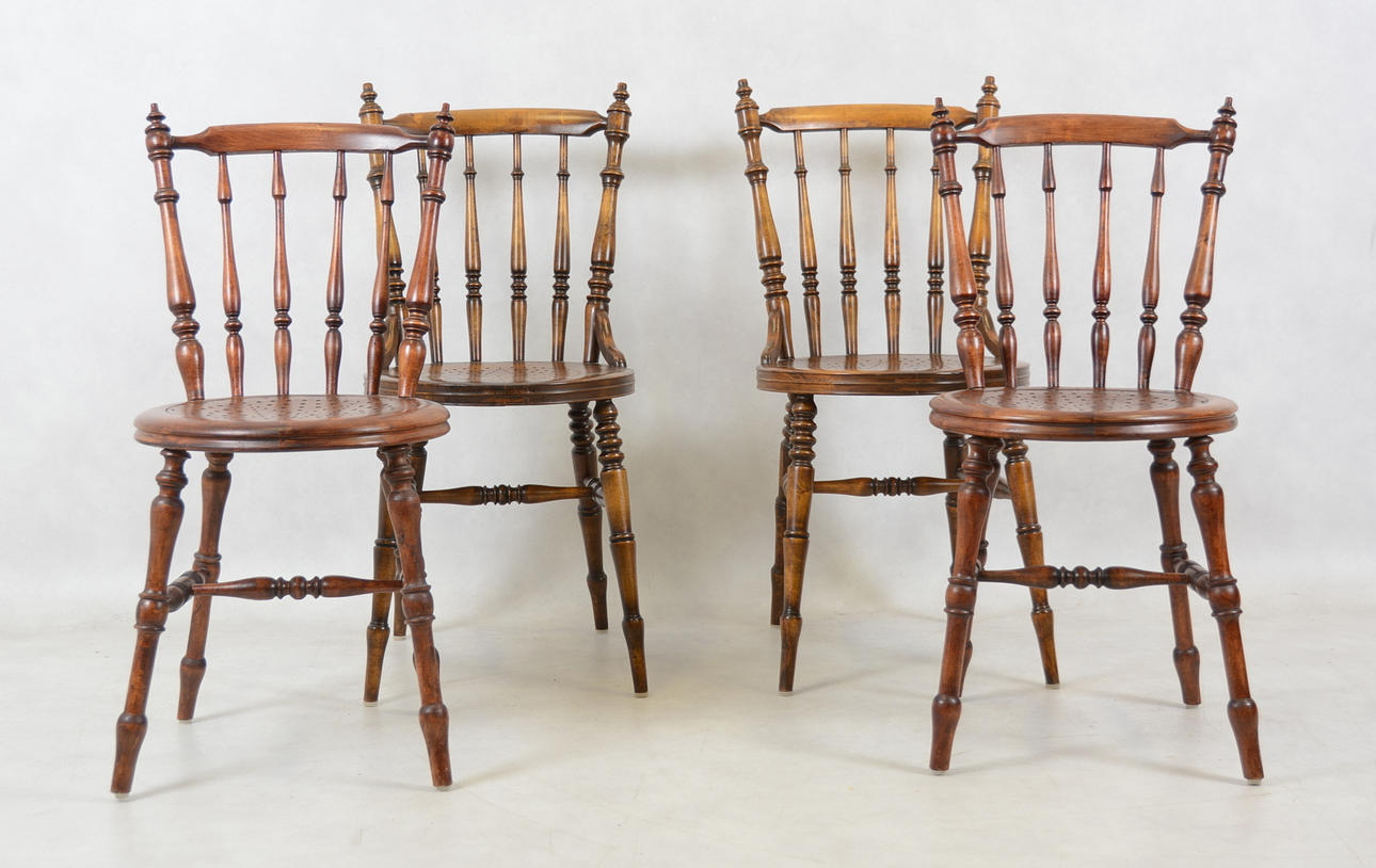 CAFÉSTOLAR, 4 stycken, Thonétstil, 1900-talets första hälft.