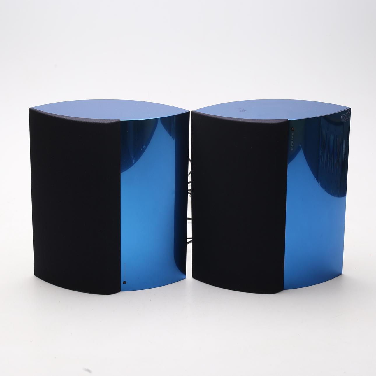 Bang&Olfsen Beolab4000 スタンド付き2本