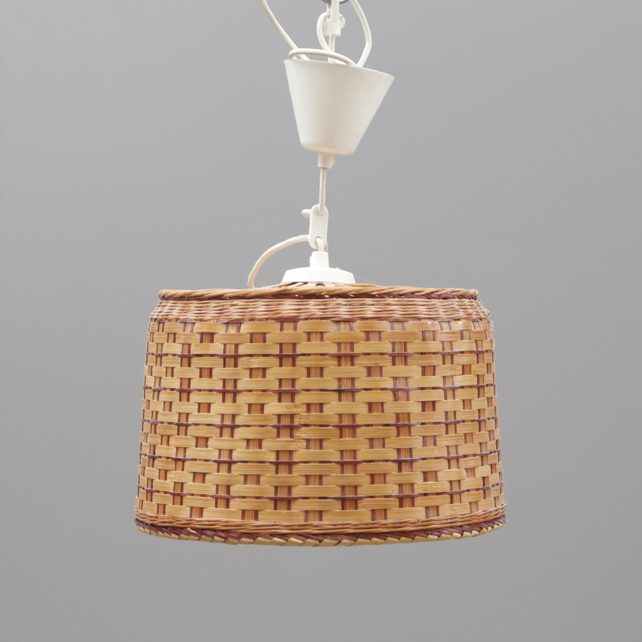 TAKLAMPA, korgskärm.