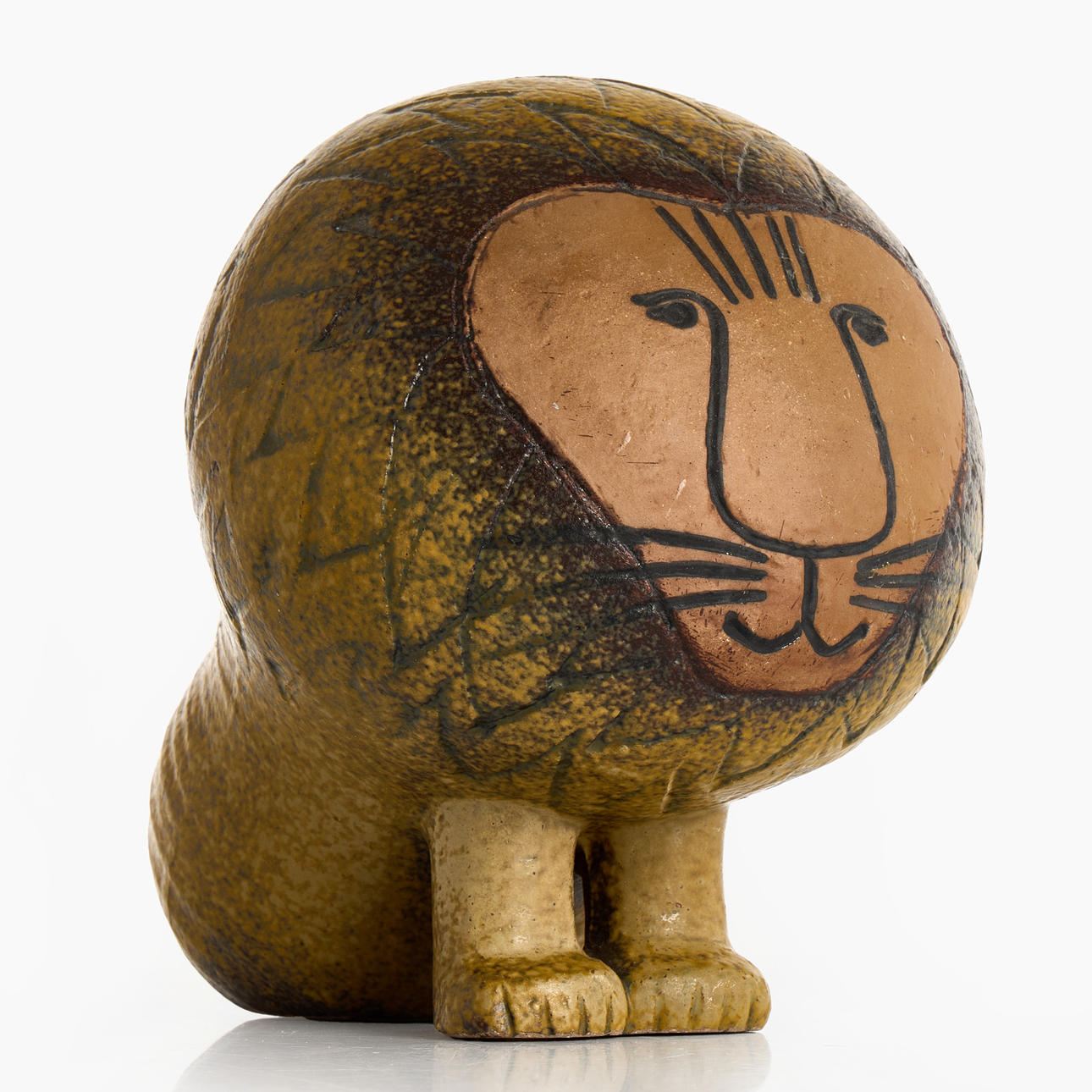 LISA LARSON. Leijonat.