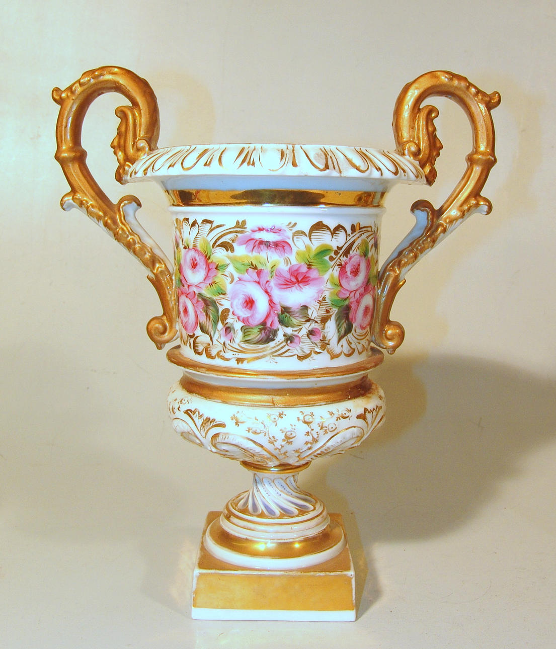 CRATER VASE. Thuringia,19. Century.