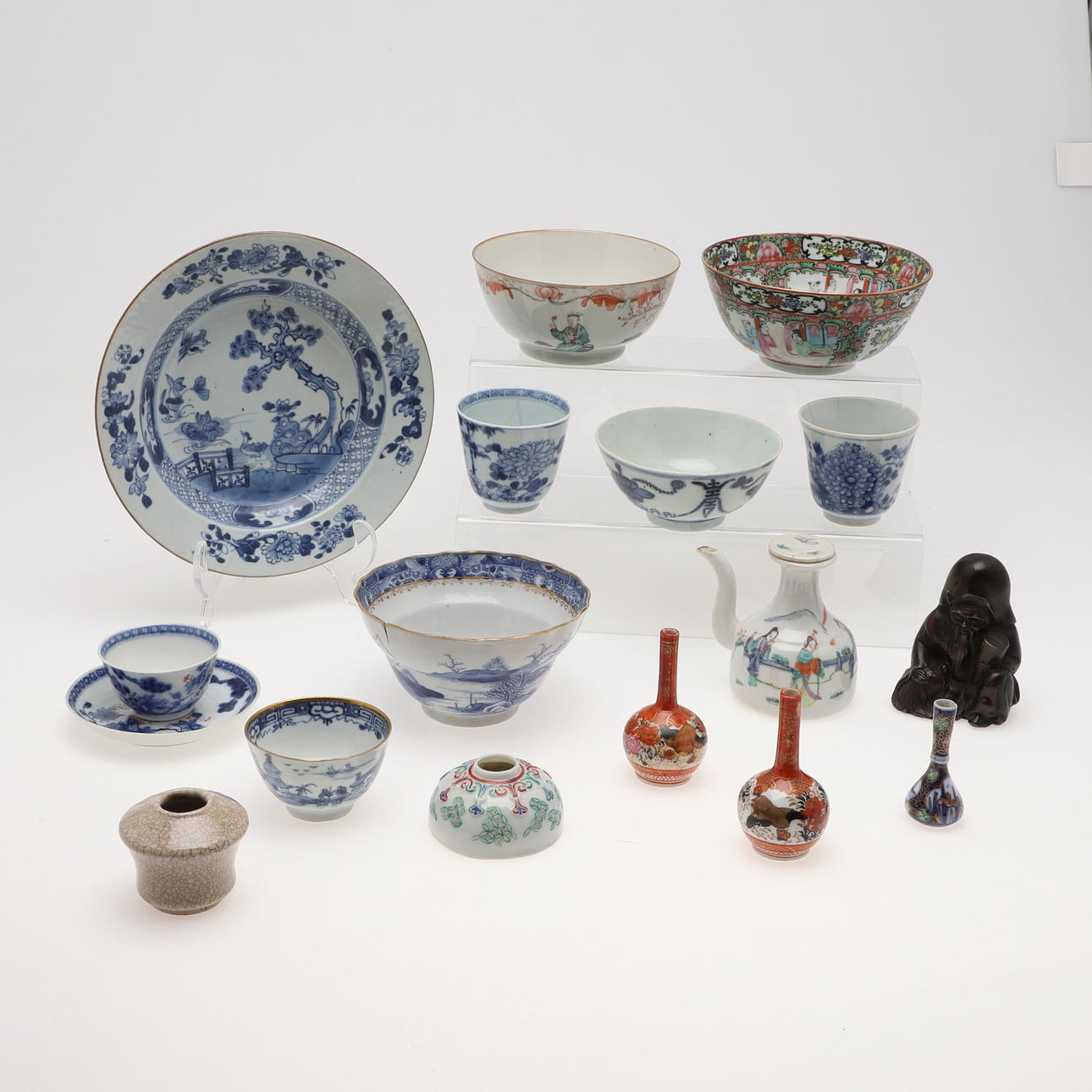 ANTIK KINESISK & JAPANSK KERAMIK.