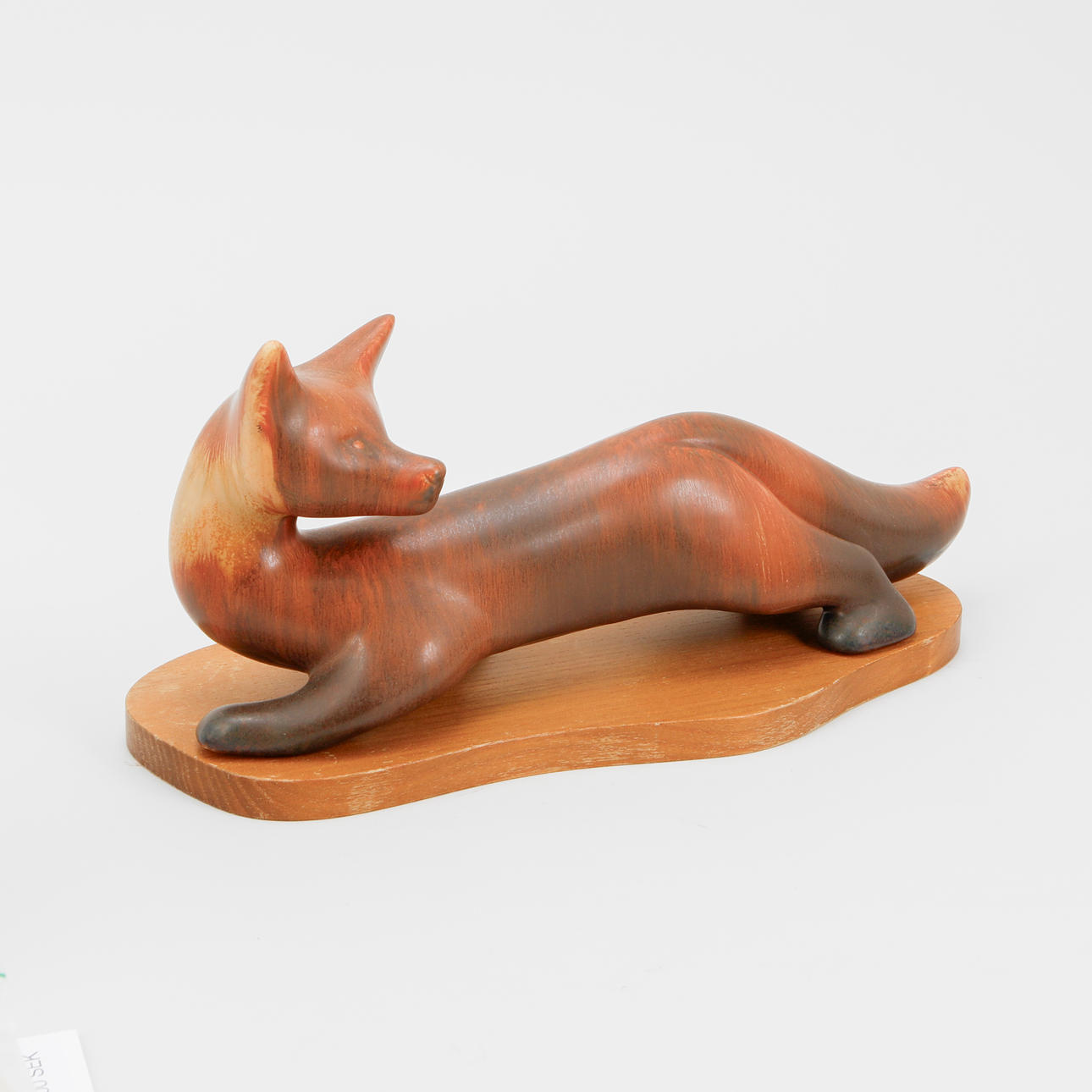 GUNNAR NYLUND. Figurin, räv, stengods, Rörstrand. Keramik & Porslin ...