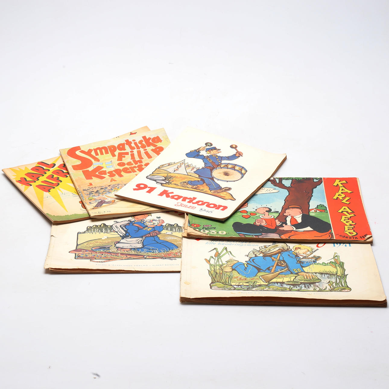 COMIC BOOKS, including 91 Karlsson, 1930s-1940s.