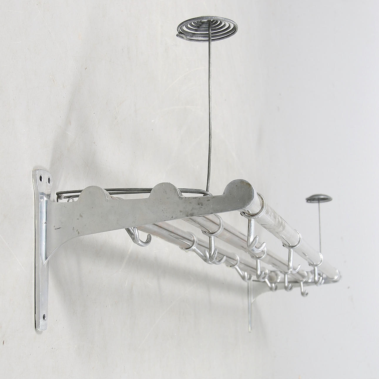 HATTHYLLA, funkis. 1900-talets första hälft.