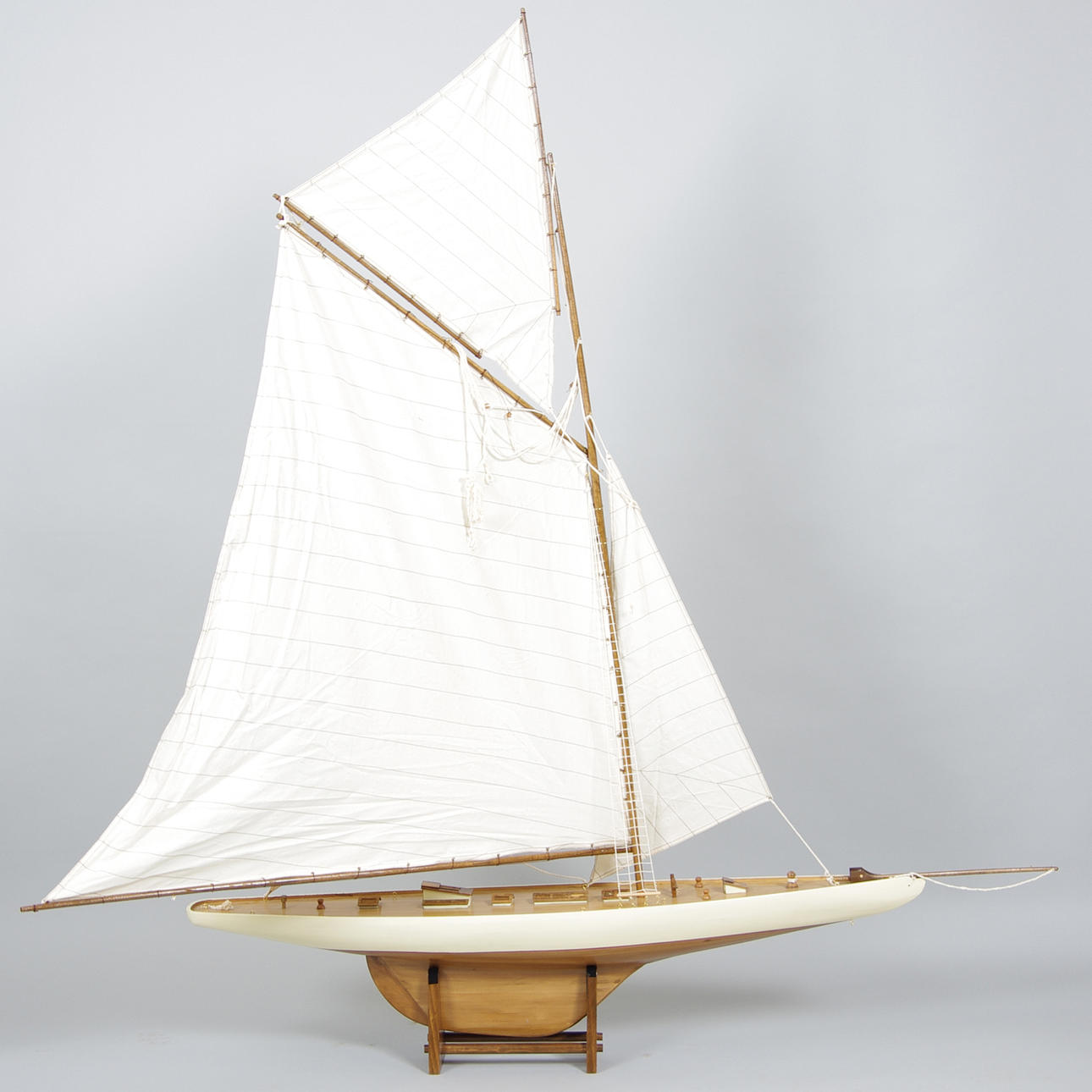 BÅTMODELL, segelbåt.