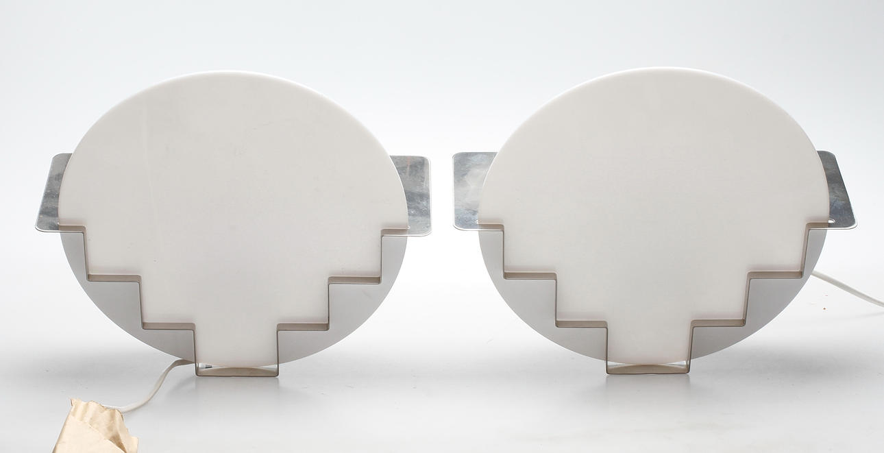 VÄGGLAMPETTER, ett par, modern design, NAFA.