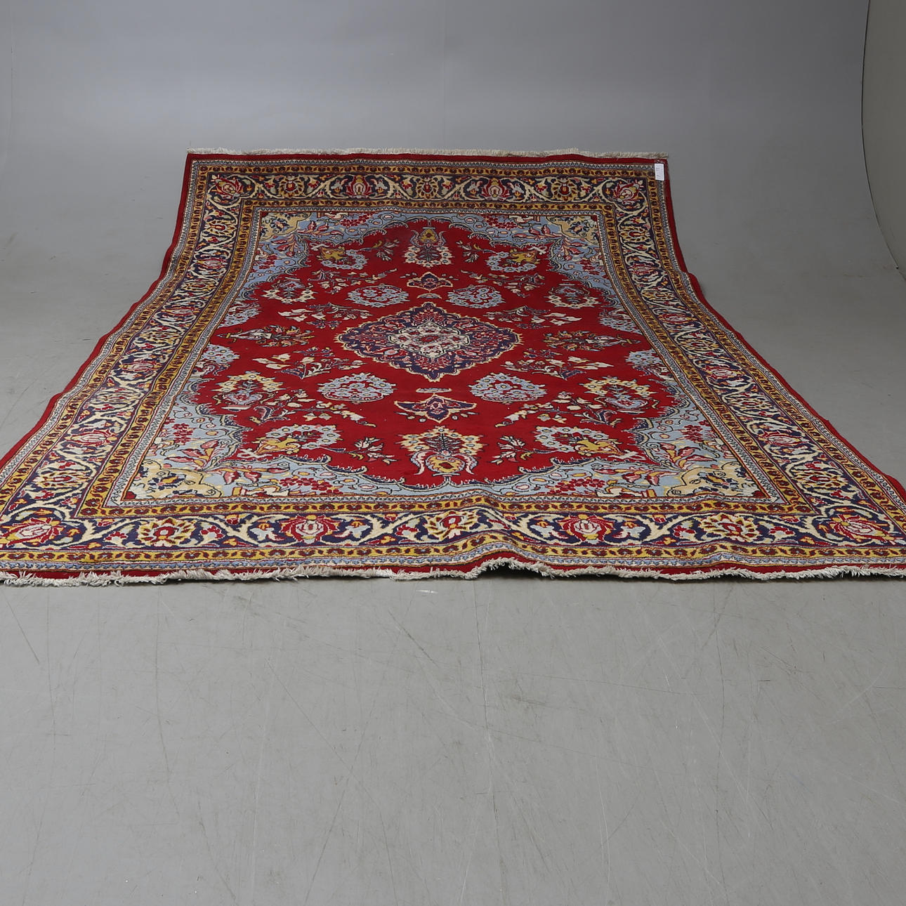 MATTA, orientalisk, ca. 315x217 cm.