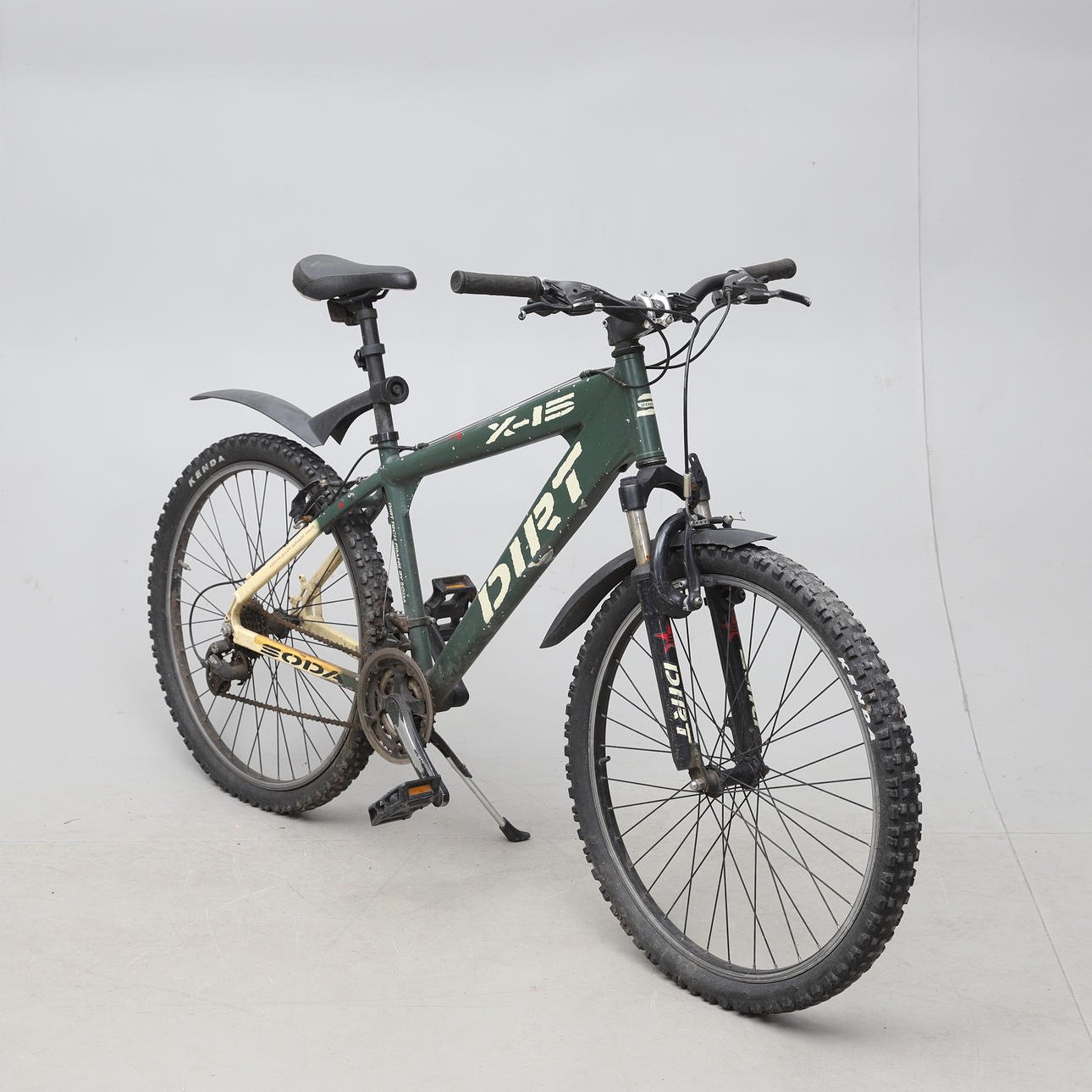 CYKEL, 26", Soda X-15 Dirt.