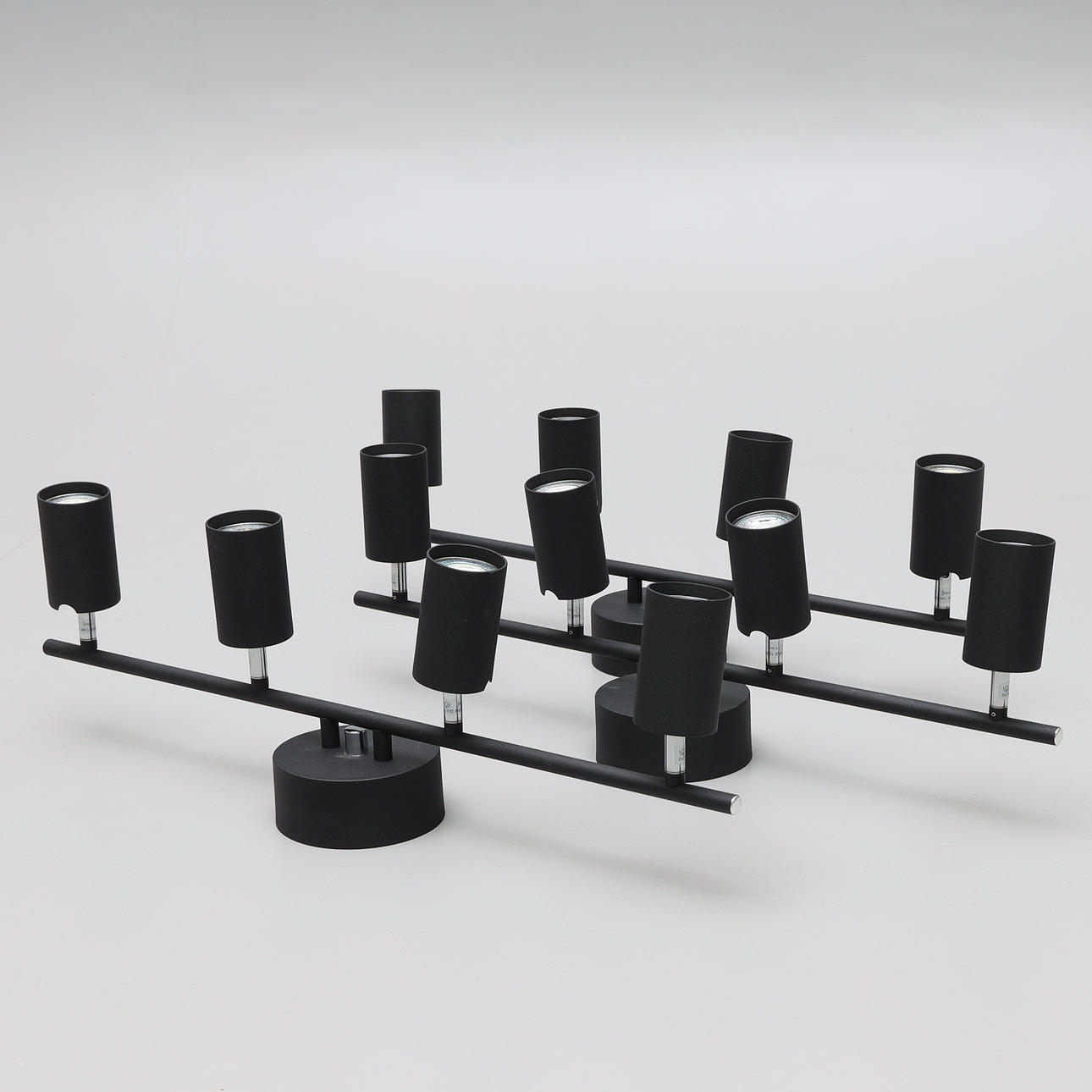 A 3-piece “Theo” ceiling spotlight, Northlight.