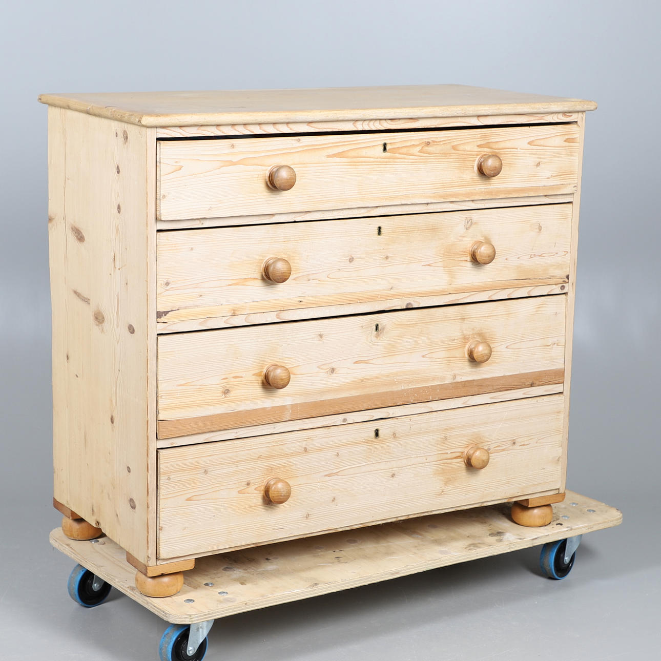 PITCH PINE & BEECH CHEST OF DRAWERS.