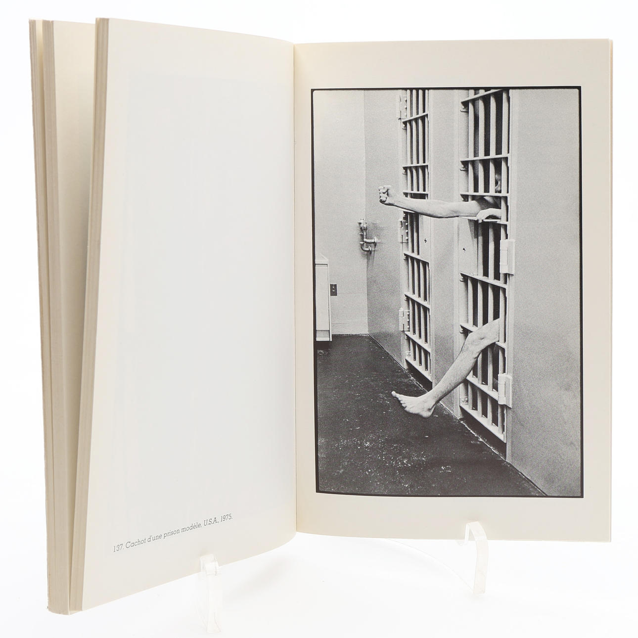 PHOTO. PHOTO-POCHE 1982 ABOUT HENRI CARTIER BRESSON WITH 63 FULL-PAGE ...