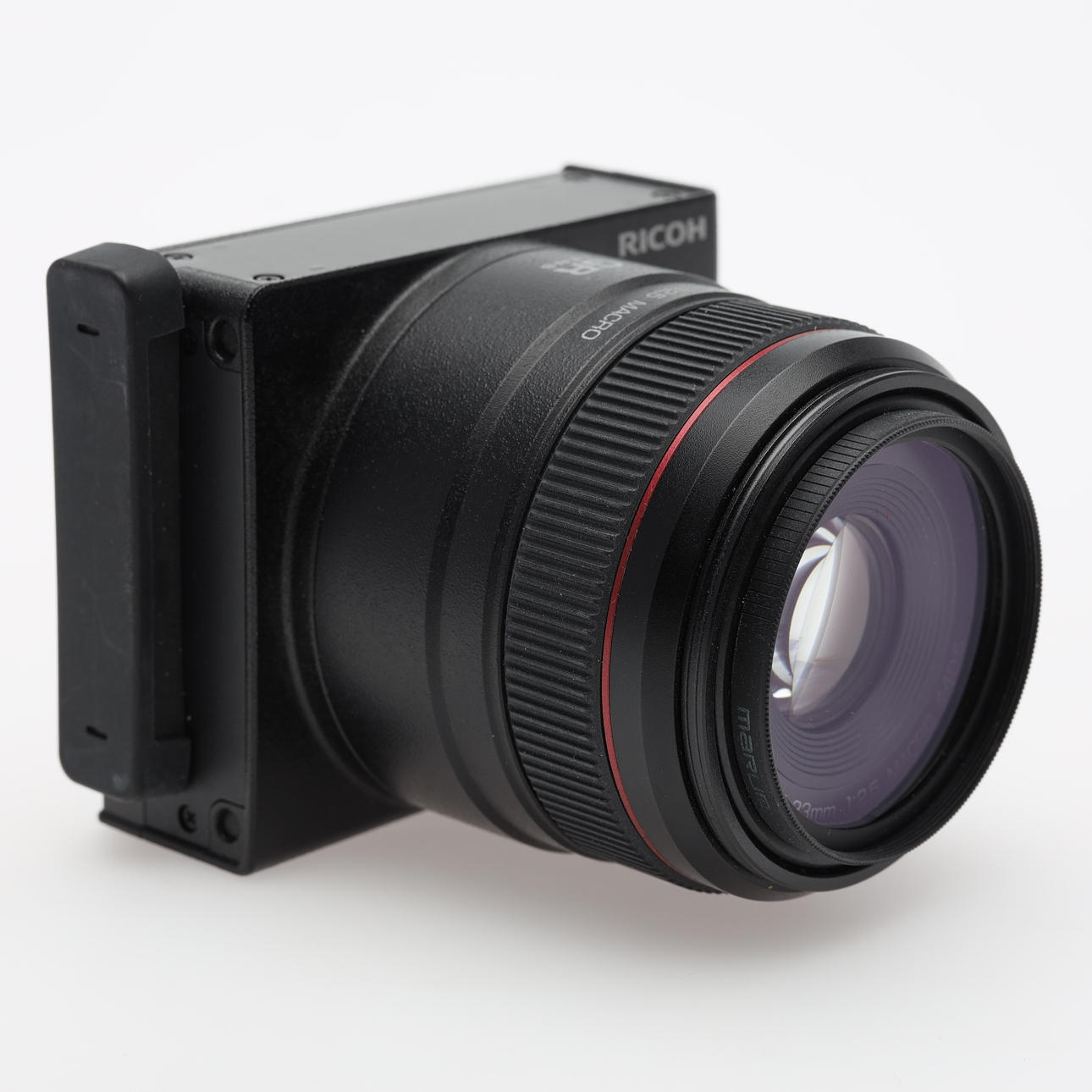 LINS Ricoh gr a12 50mm F 2.5 macro.