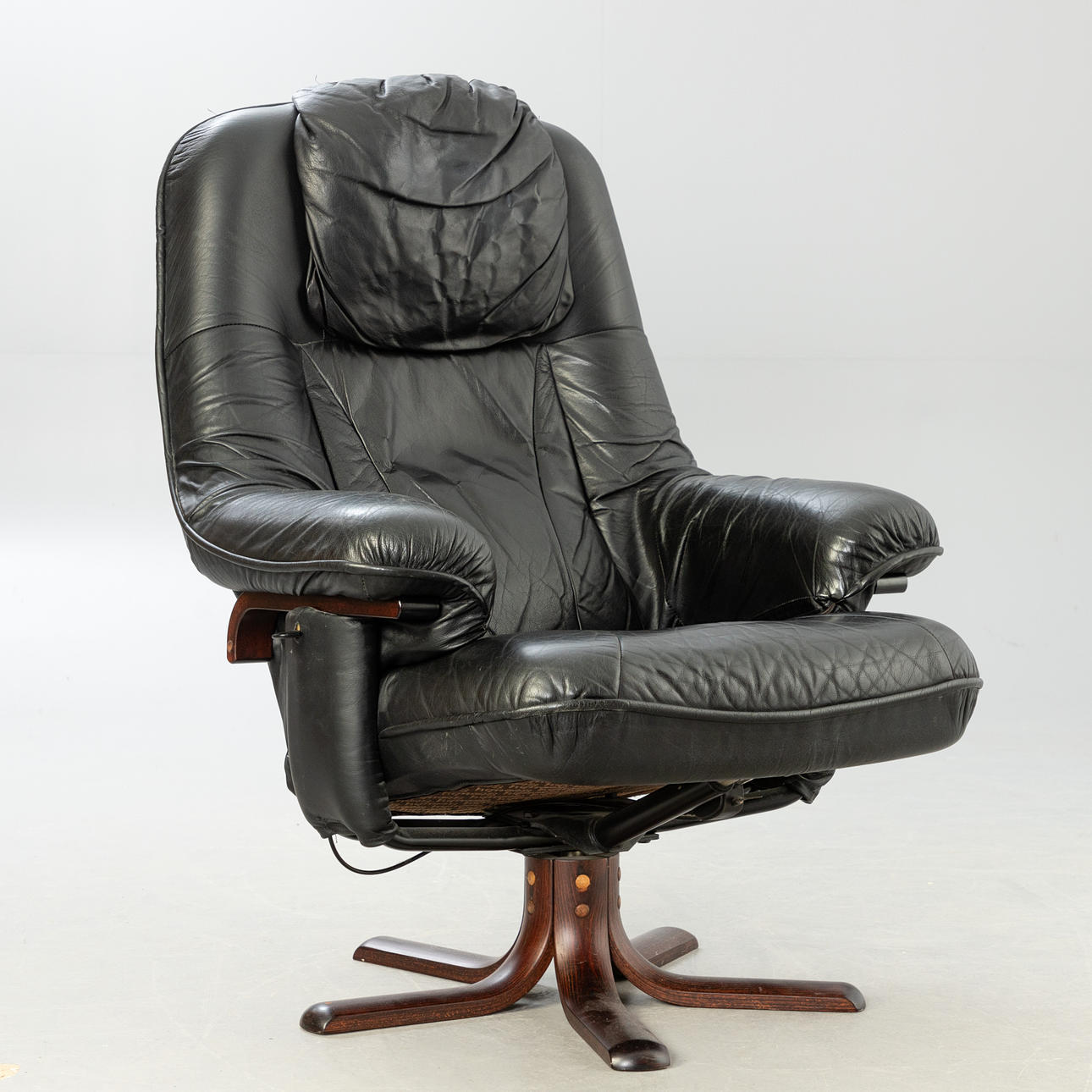 Skovby leather recliner.