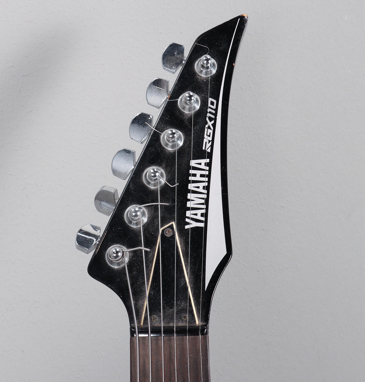 ELECTRIC GUITAR Yamaha RGX 110, 1980s. Collectables