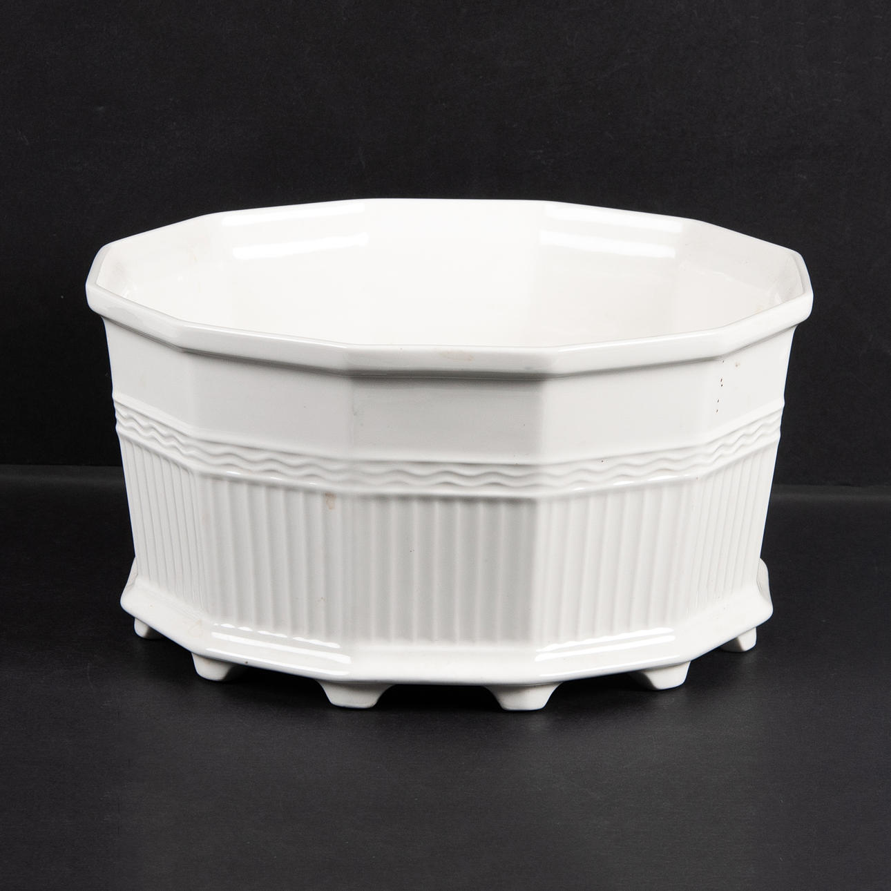 OUTER LINING. Prince Eugen, Waldemarsudde, Rörstrand.