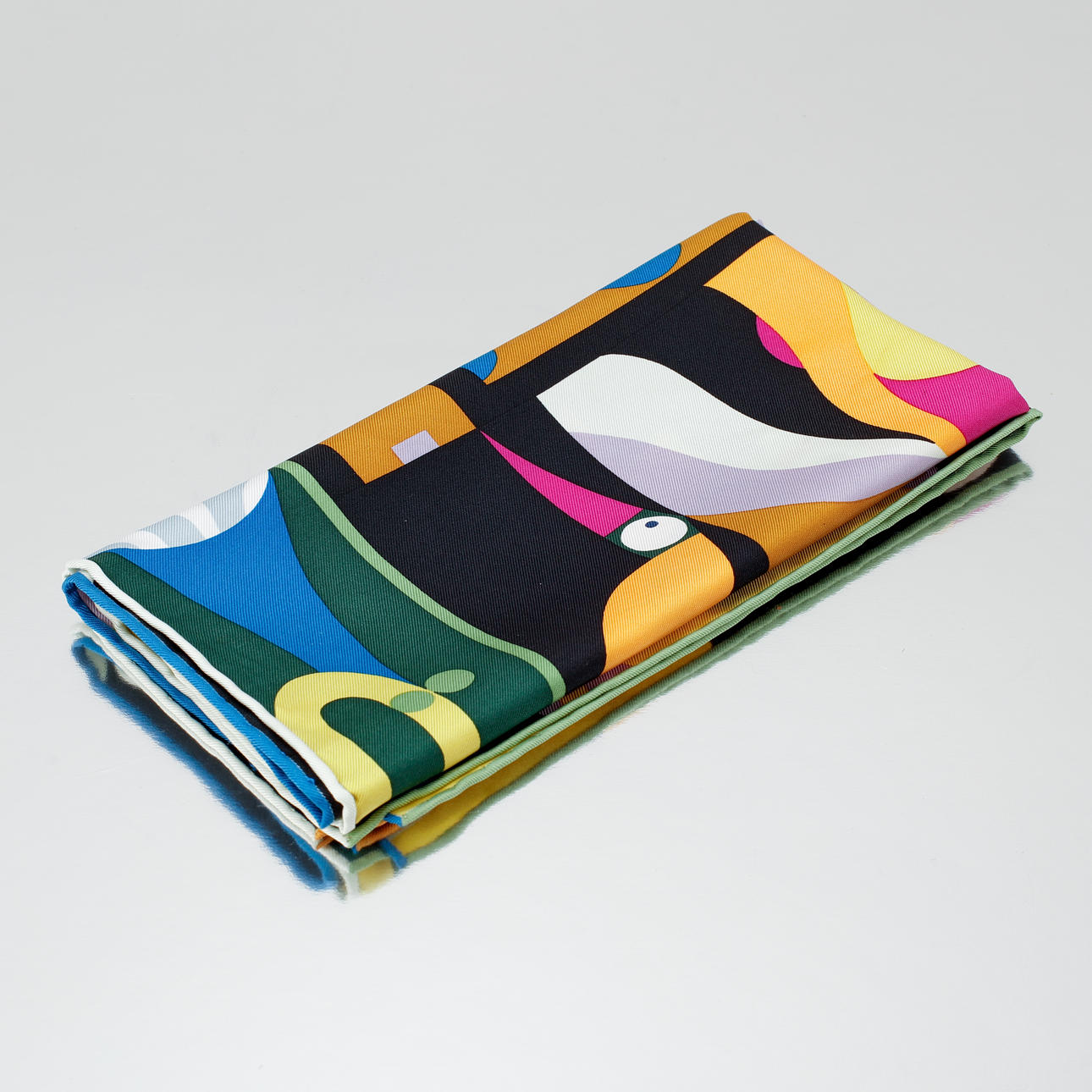 SCARF, “Parade en Fanfare”, Hermès.