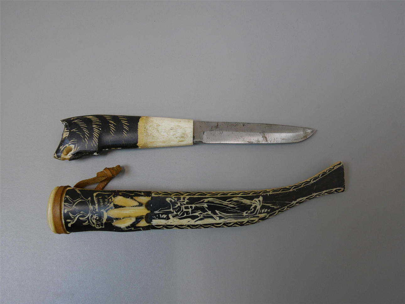 SAMEKNIV, märkt "Haparanda 1951".