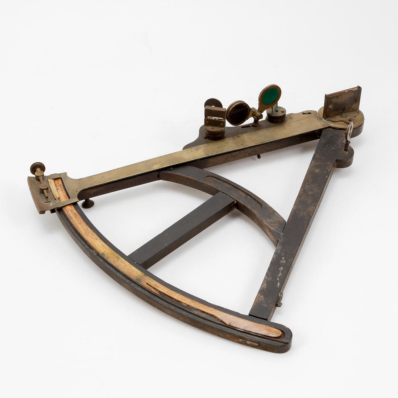 Un octante del siglo XIX.