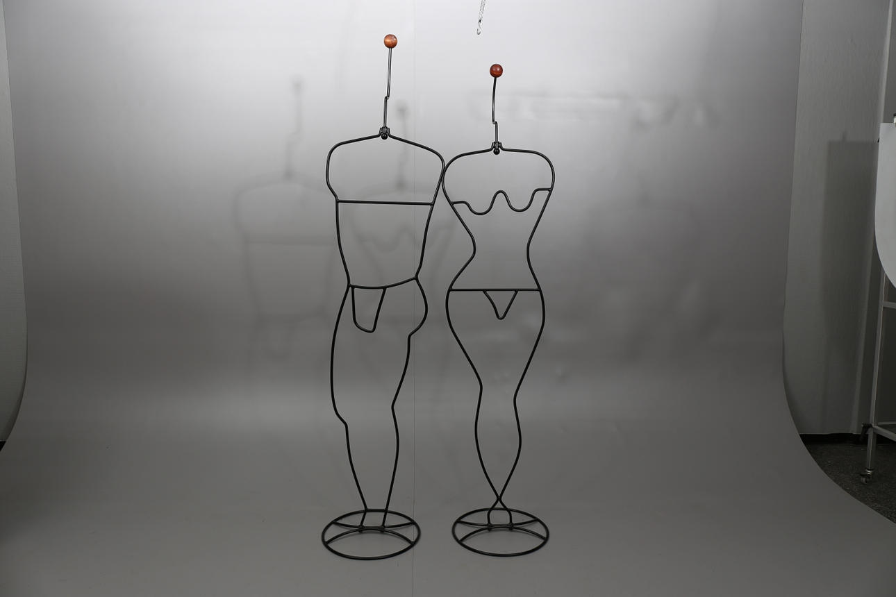 BETJÄNTER, herr och dam, 2 stycken, Ikea, 1900-talets andra hälft.