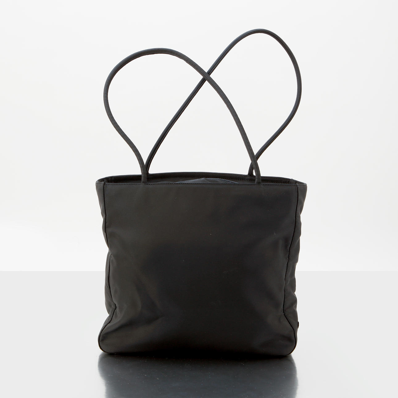 VÄSKA, "Tessuto", Prada, Made in Italy.