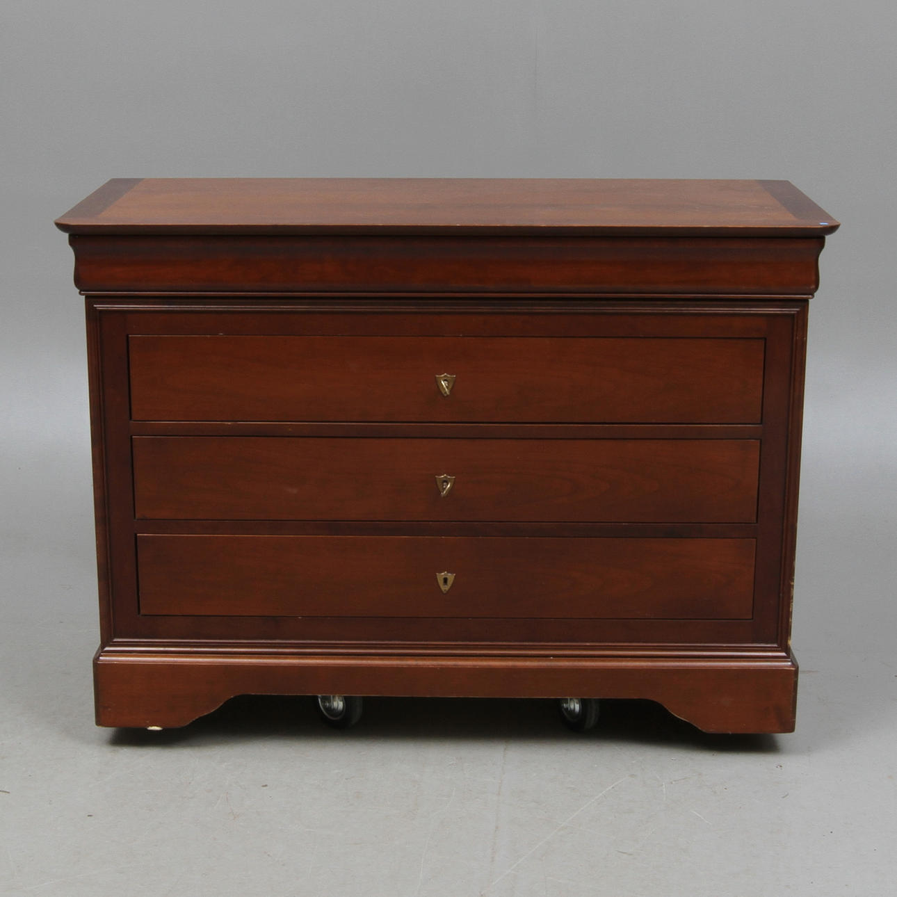 BYRÅ, empirestil, 19/2000-tal.