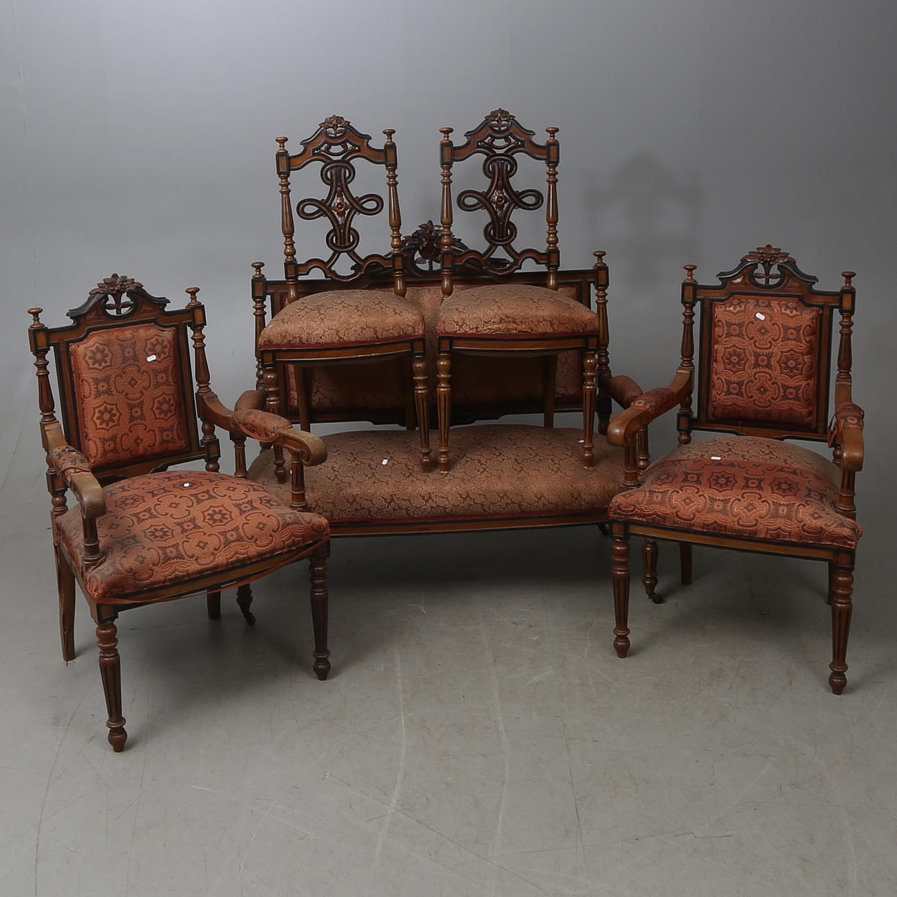 SALONGSGRUPP, 5 delar, nyrenässans, sent 1800-tal.