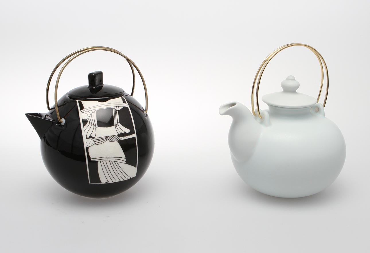 TEKANNOR, 2 st. Gösta Grähs, Rörstrand.