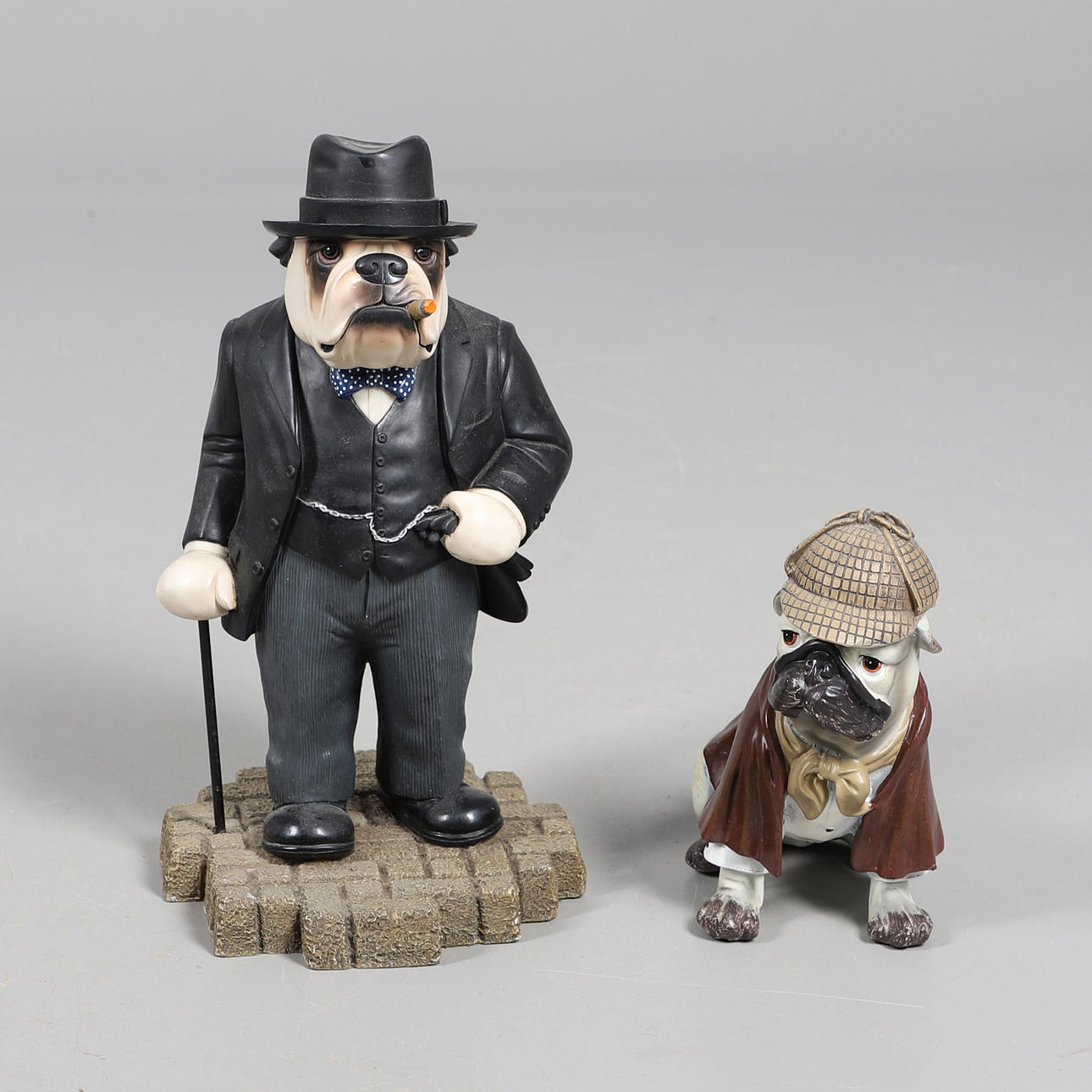 A ROBERT HARROP LIMITED EDITION WINSTON BULLDOG.